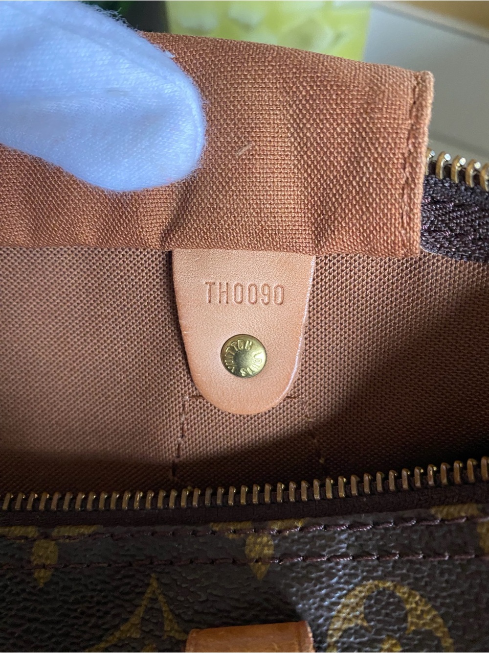 Louis Vuitton Spèedy 30 Monogram Satchel - Picture 13 of 16